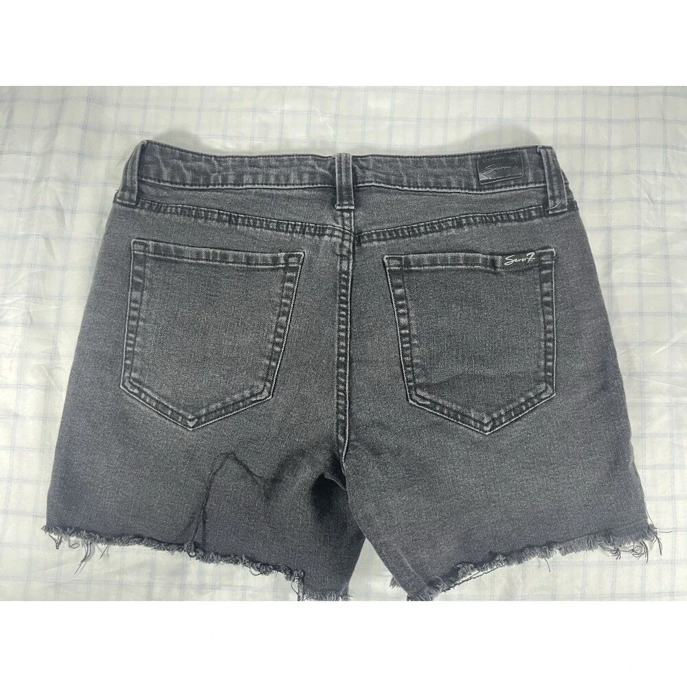 Seven7 Jeans Women's Grey Denim Cut-Off Shorts - Size 8 - Frayed Hem Stretch